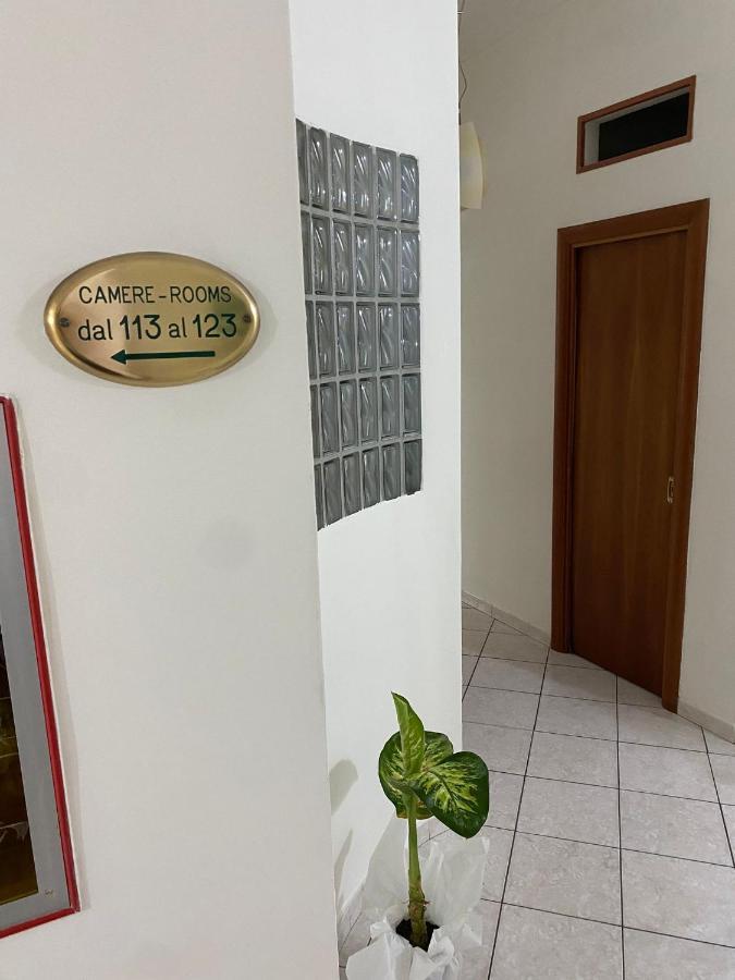 Hotel Eliseo Napoli Nápoles Exterior foto