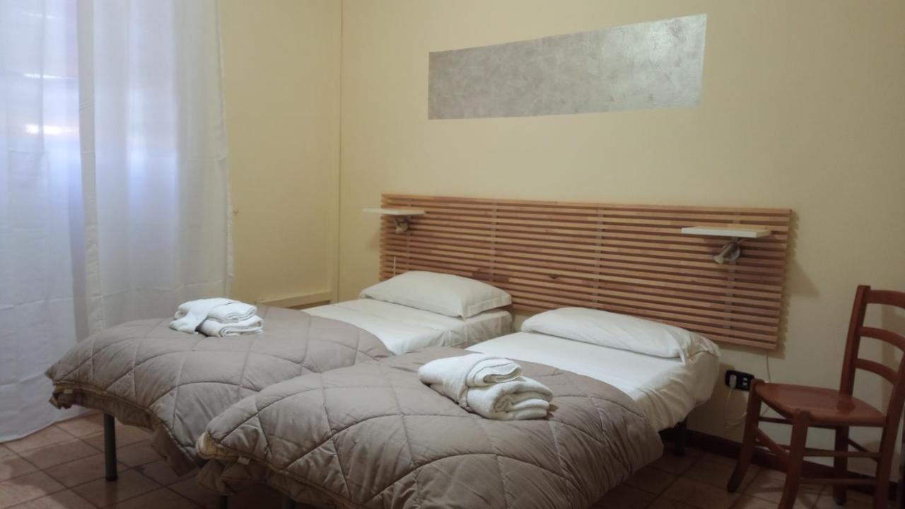 Hotel Eliseo Napoli Nápoles Exterior foto