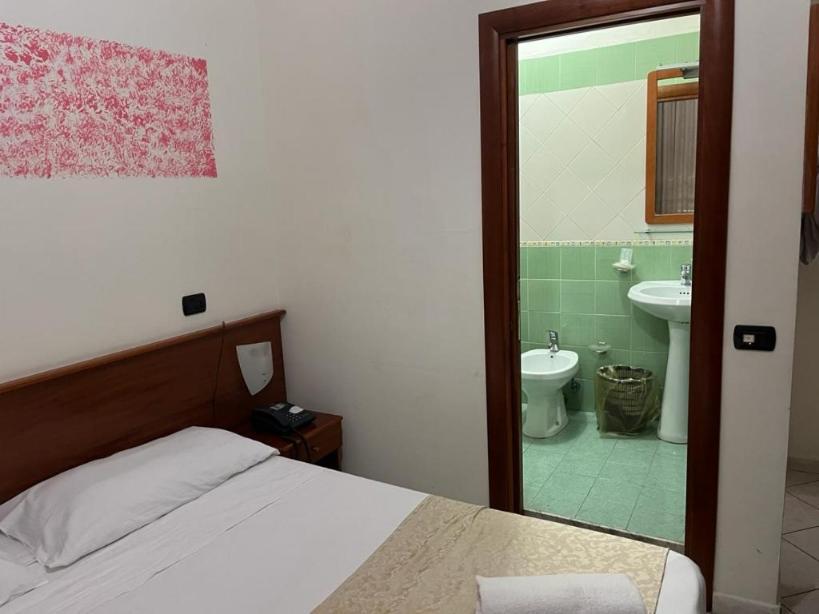 Hotel Eliseo Napoli Nápoles Exterior foto